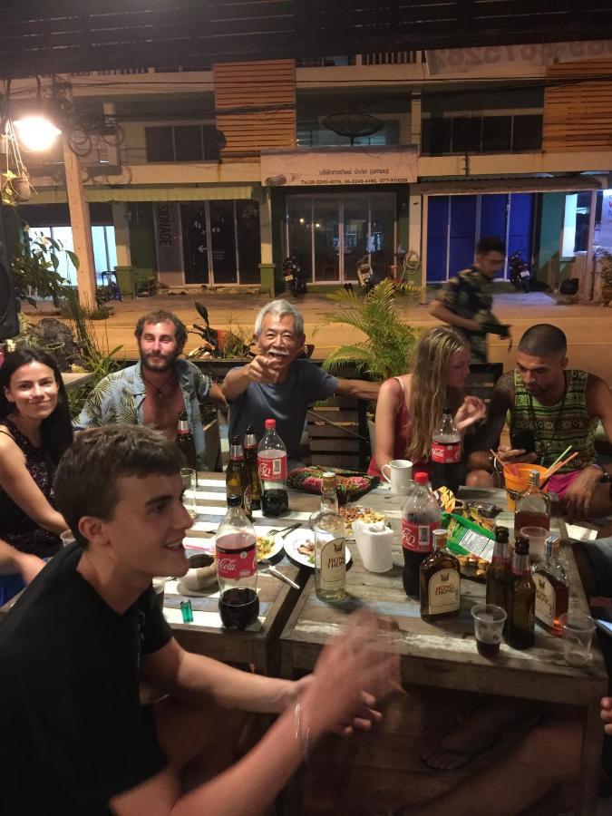 Phangan Barsay Hostel تونغ سالا المظهر الخارجي الصورة