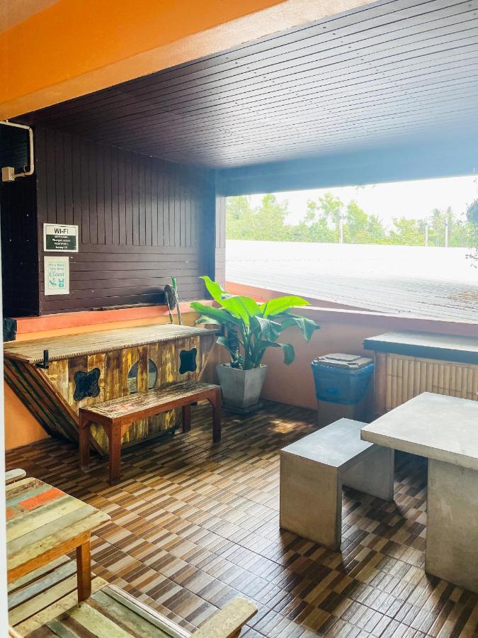 Phangan Barsay Hostel تونغ سالا المظهر الخارجي الصورة